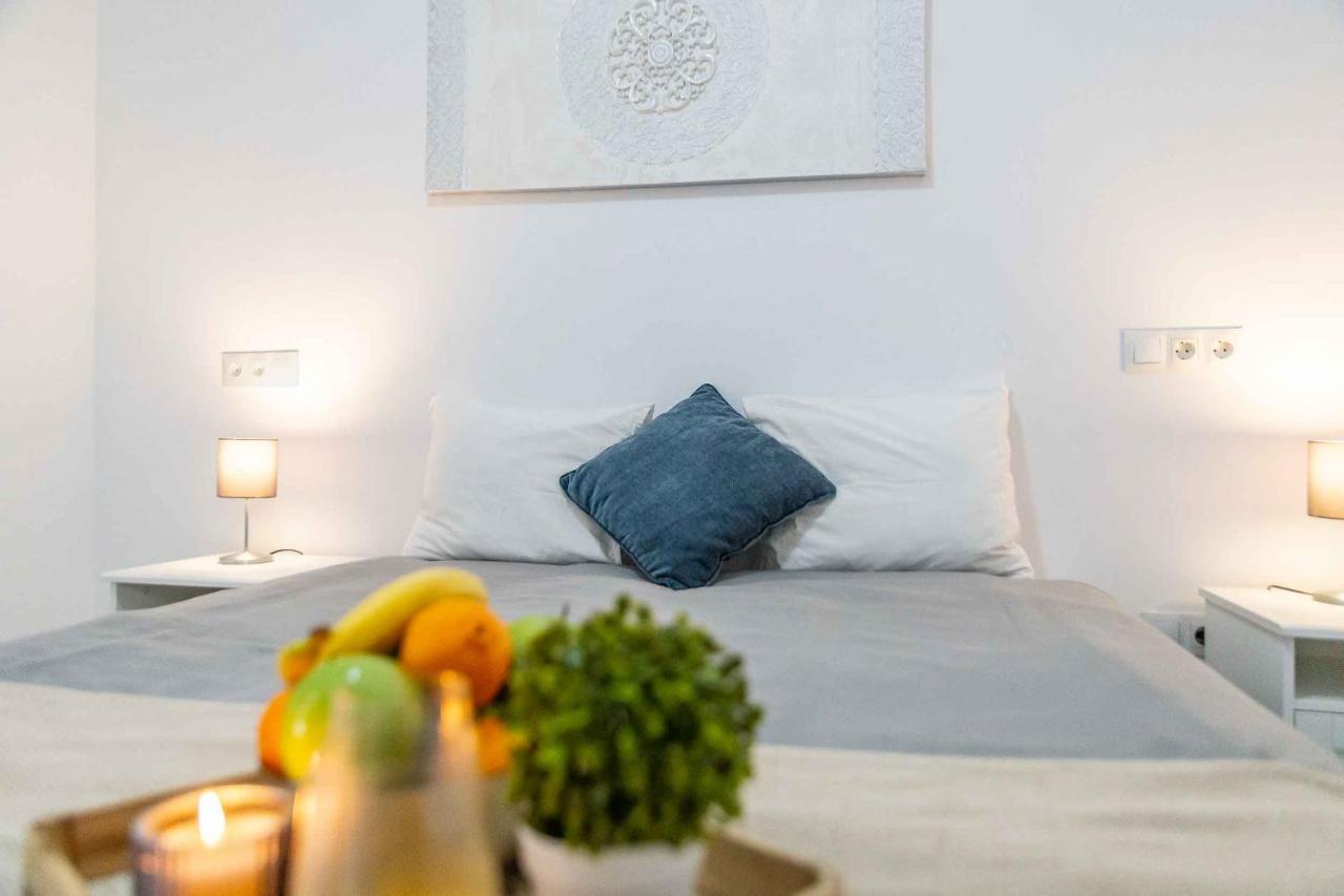 Atico Premium - Malaga City Center Экстерьер фото